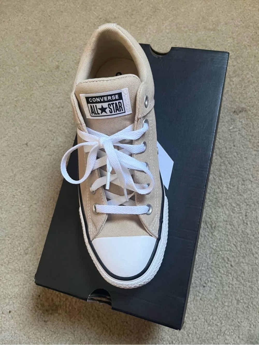 Converse Low Top Canvas Sneaker - Beige and White
